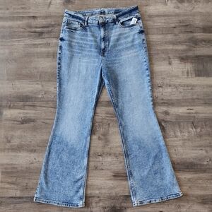 Old Navy Flare Higher High Rise Blue Jeans Women's 16 NWT